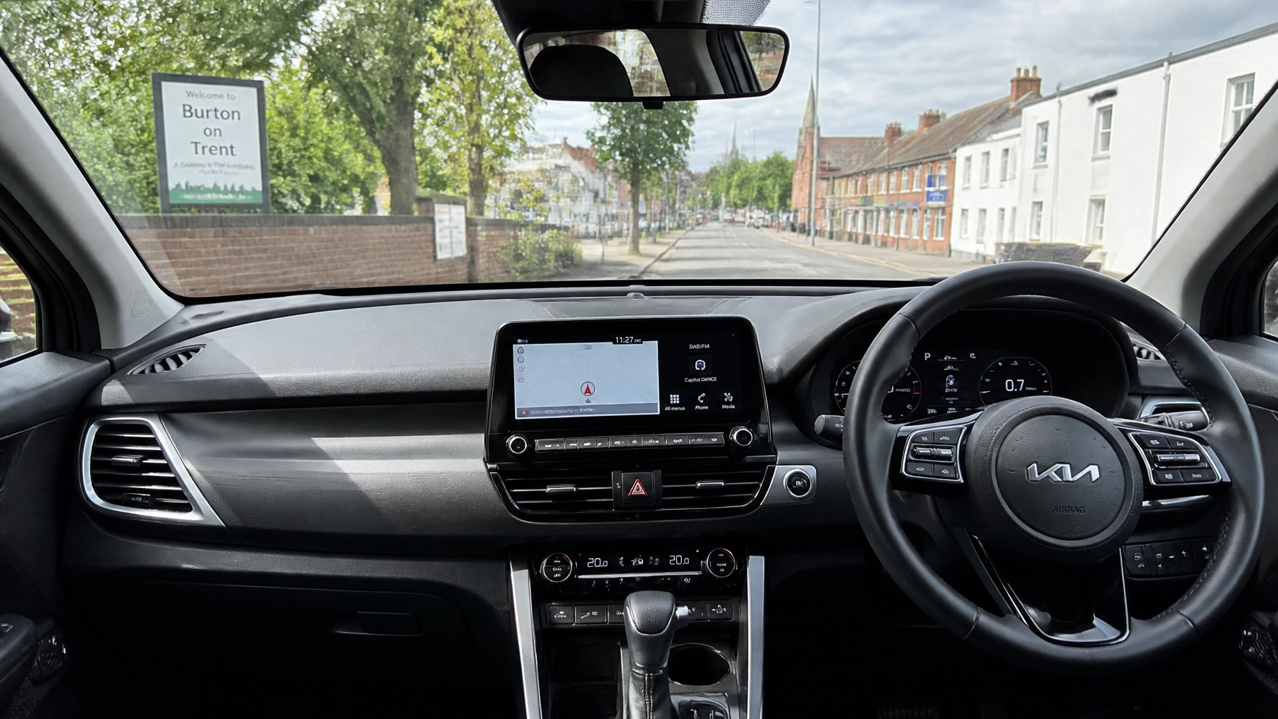 Why Automatic Driving Lessons in Burton-on-Trent are the Future of Learning